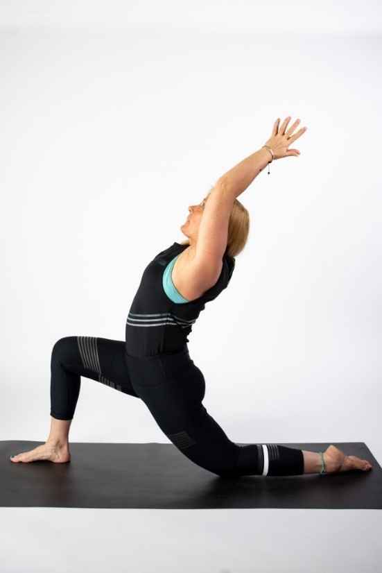 Crescent Low Lunge pose, Anjaneyasana, yoga pose
