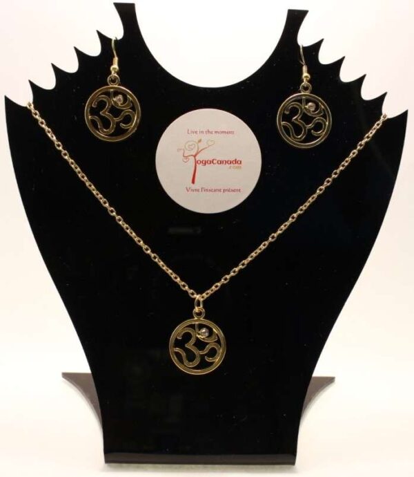 Kit Necklace Earrings OM