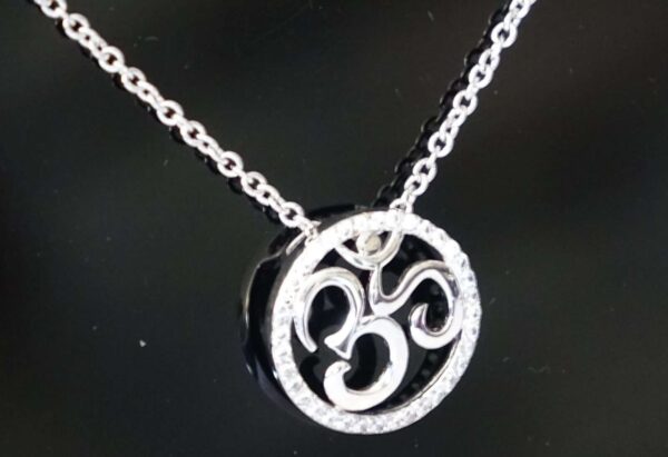 OM (Aum) Pendant Necklace #15YC106